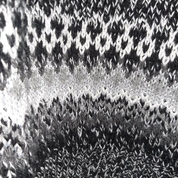 OLD NAVY, BLACK WHITE GRAY SWEATER, SIZE L - Picture 2 of 6